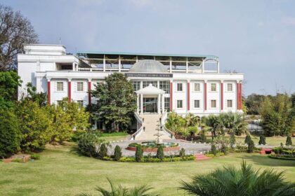 Sapphire International School